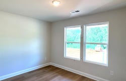 1293 N Highway 101, Greer, SC 29651