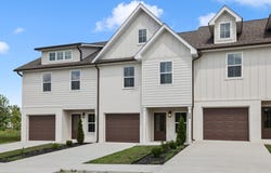 338 Legends Cir, Baxter, TN 38544