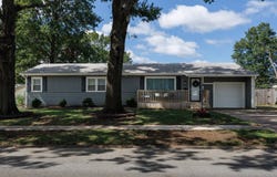 1031 N 18th Pl, Independence, KS 67301