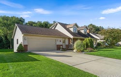 8618 Cedar Lake Drive, Jenison, MI 49428