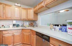 5012B DUNBARTON Road, MOUNT LAUREL, NJ 08054