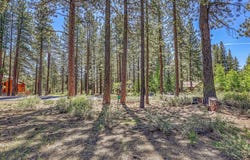 11190 Comstock Drive, Truckee, CA 96161