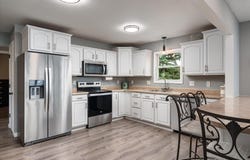731 4th St N, La Crescent, MN 55947