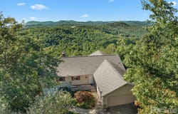70 Moor Lane, Brevard, NC 28712