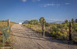 1045 W Barbara Place, Oracle, AZ 85623
