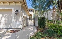 10 RIVER POINT DRIVE, PALM COAST, FL 32137