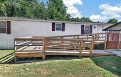 6112 S Sandstone St, Terre Haute, IN 47802
