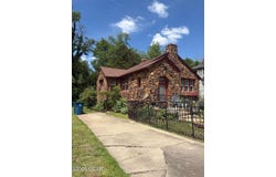 1621 S Main Street, Carthage, MO 64836