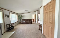207 4th St, Corryton, TN 37721