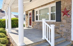 15 Sherwood Road, Glen Cove, NY 11542