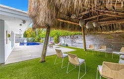 524 Warren Ln, Key Biscayne, FL 33149