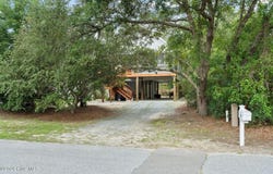 143 NE 4th Street, Oak Island, NC 28465