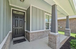 3839 Shady Grove Dr, Pace, FL 32571