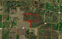 Obryan Ave, Keytesville, MO 65261