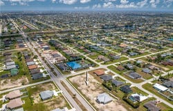 2916 Skyline Boulevard, Cape Coral, FL 33914