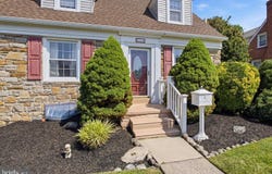 678 ANDREW RD, SPRINGFIELD, PA 19064