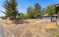 NW Lava Road, Bend, OR 97703
