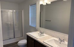 1070 E Park Street, Gardner, KS 66030