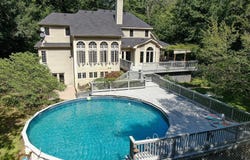 8208 Parker Road, Saline, MI 48176