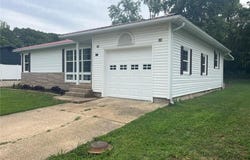 107 E 6th Street, Dixon, MO 65459