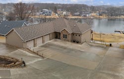 135 Crabtree Road, Montezuma, IA 50171