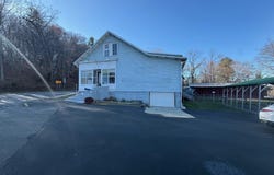 2855 Aqueduct Road, Schenectady, NY 12309