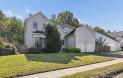 13 Johnson Avenue, Monroe, NJ 08831