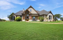 4182 Hidden Meadow Drive, Quinlan, TX 75474