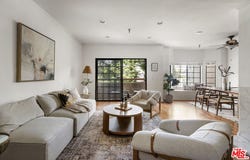 14630 Dickens St, Los Angeles, CA 91403