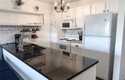 123 Barba Le Lane, Lake Ozark, MO 65049
