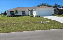 902 NE 2nd Place, Cape Coral, FL 33909