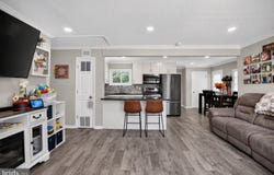 10 STAGECOACH Road, SOUTHAMPTON, NJ 08088