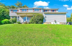 1 Sandy Ln, Randolph Twp., NJ 07869-4732