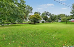 17 Little Plain Road, Trumbull, CT 06611