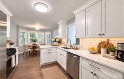 502 Dogwood Lane, Auburn, OH 44023