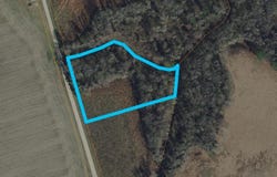 990 Inglewood Dr., Loris, SC 29569