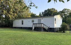84 Skyland Drive E, Locust Grove, GA 30248