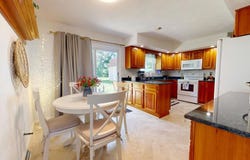 370 Thomas Ln, Johnstown, PA 15909