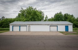 Elmhurst Avenue, Braham, MN 55006