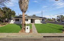 3301 Sterling Road, Bakersfield, CA 93306