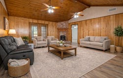 109 Meadowview, Crockett, TX 75835