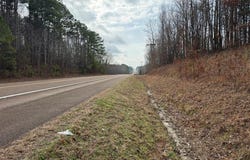 696 Williams Grove, CAMDEN, TN 38320