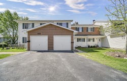 526 Alton Court, Carol Stream, IL 60188