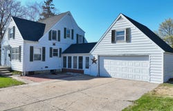1207 North Drive, Mt Pleasant, MI 48858