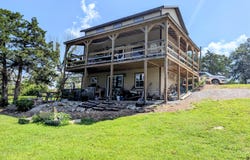 721 Pack Lane, Lampe, MO 65681