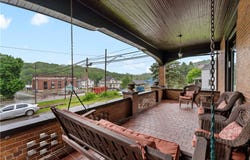 12 Short St, Avella, PA 15312
