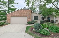 69 Evergreen Circle, Wyoming, OH 45215