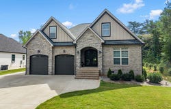 1687 Dickson Rd, Inman, SC 29349