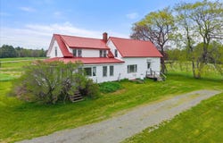 358 Cambridge Road, Harmony, ME 04942