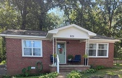 605 MCNUTT Dr, Haleyville, AL 35565
